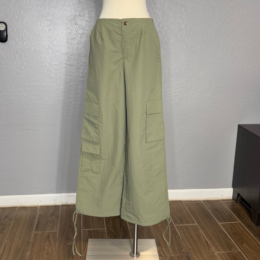 Know One Cares Nylon Cargo Pants In Olive, S